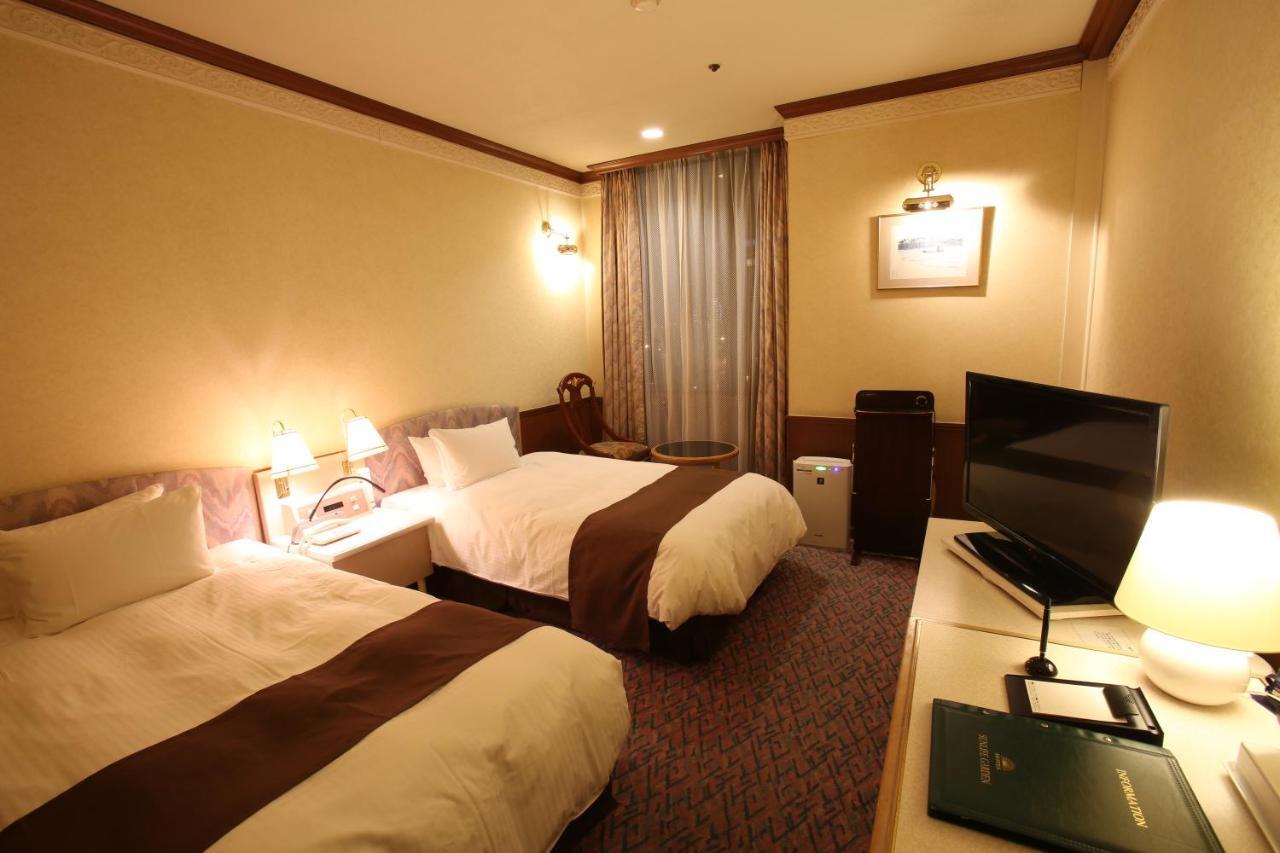 Hotel Sunlife Garden Hiratsuka Exterior photo
